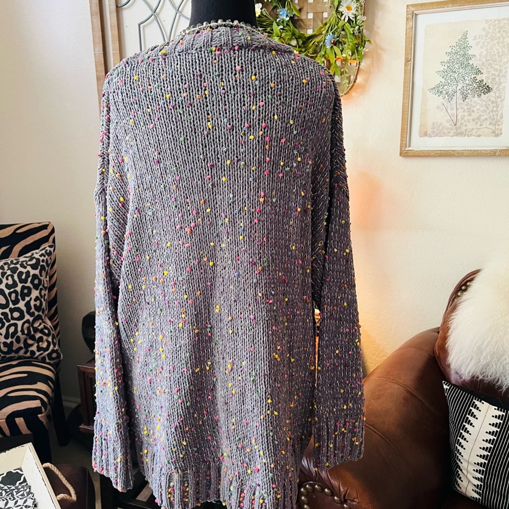 Multi-Color Sweater - Picture 5 of 6